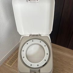 アップリカ　おむつ用ゴミ箱の画像