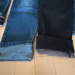 150-160cm男子 デニムズボン4本まとめての画像