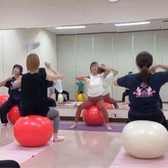 6月【豊見城】産後ママのための　バランスボール教室/笑って弾んで♩全身運動の画像