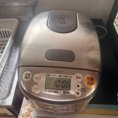 炊飯器