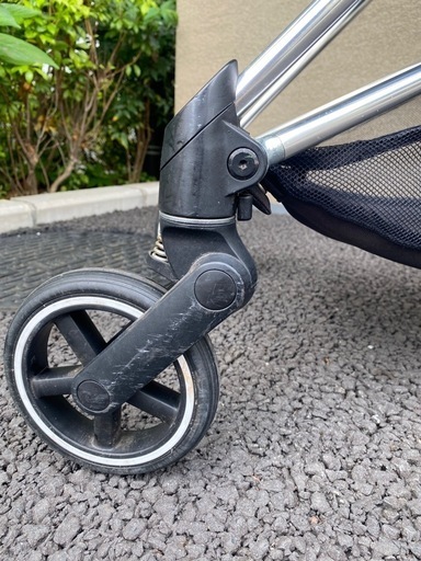 サイベックス Cybex ミオス 
ブラック