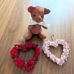 テディベア100円　フラワーアレンジメント200円の画像