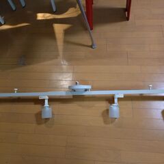DAIKO製 ライン型　照明器具（中古品）の画像