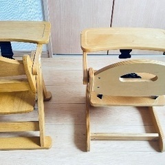 Wooden chair の画像