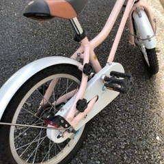 子ども　自転車　16インチの画像