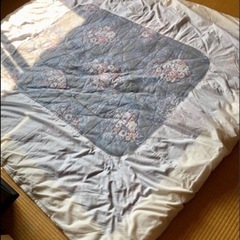 掛け布団　195×165cm セミダブル
