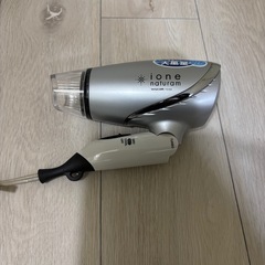ヘアドライヤー