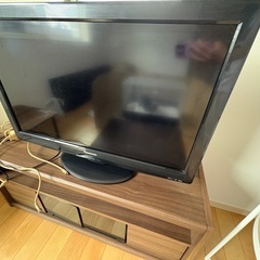 パナソニック　液晶テレビ32インチ