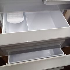 ★リユースのサカイ水戸店★ AQUA 冷蔵庫 355L ２０年製 動作確認／クリーニング済み MT4587の画像