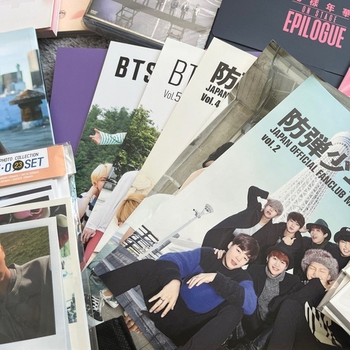 BTS 防弾少年団 グッズ ポスター うちわ CD アルバム 会報誌 写真集