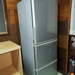 シャープ製三段冷蔵庫
