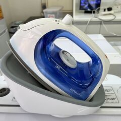 【リサイクルショップ ピカソ 小松原】🧺✨【コードレスで快適‼️スチーム機能付き】HITACHI スチームアイロン CSI-201（2016年製）✨🧺★0361★の画像