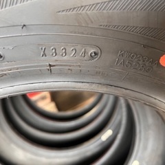 ダンロップ新品スタッドレス195/80-15sv01 2024年製の画像