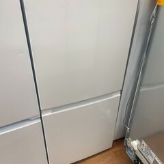 リサイクルショップどりーむ天保山店　No2857 冷蔵庫　ハイアール　２０２２年製　１２１L　高年式🎵