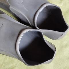 中古足ヒレ、多少汚れなどあります。の画像