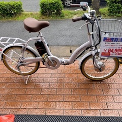 🚴未使用🚴21TECHNOLOGY 20インチ電動自転車 ホワイト No.1824の画像