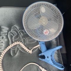 ミニ扇風機　クリップ式