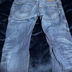 Levi’s ズボンの画像