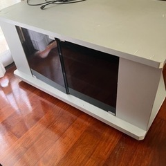テレビ台
