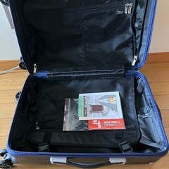 A.L.I キャリーケースの画像