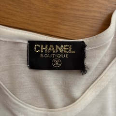 CHANELヴィンテージ、白Tシャツの画像