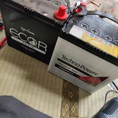 40B19L 車用バッテリー 2つ 試用期間半年ほどの画像