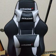 AKRacing ゲーミングチェアーの画像