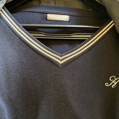 近畿大学附属高校　男子制服・セーター（紺）・ネクタイ（公式用青・茶チェック）他の画像