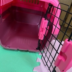 犬猫　ペット　キャリーケース　ゲージ　小型犬の画像