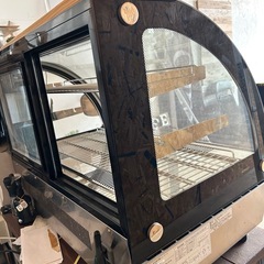 ショーケース冷蔵庫の画像