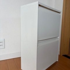 KEYUCA rectie ボックス ふた付き) 衣類収納 フラップ式 扉付き 収納ボックス ごみ箱 キャスター付き ポリプロピレン 2段 25L ホワイトの画像