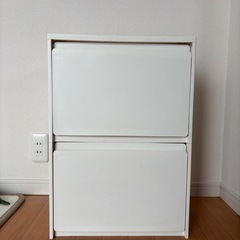KEYUCA rectie ボックス ふた付き) 衣類収納 フラップ式 扉付き 収納ボックス ごみ箱 キャスター付き ポリプロピレン 2段 25L ホワイトの画像