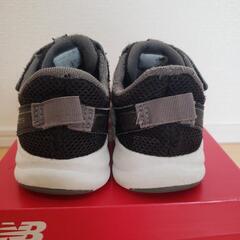キッズnew balance☆ﾆｭｰﾊﾞﾗﾝｽ☆17cmスニーカーの画像