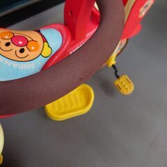 アンパンマン三輪車の画像