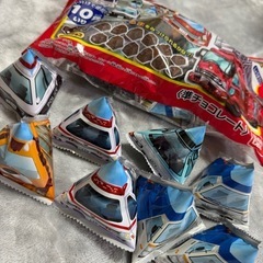 はたらくくるまチョコ 1袋(10個入)＋8個
