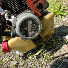 三菱製エンジン式草刈機　T130の画像