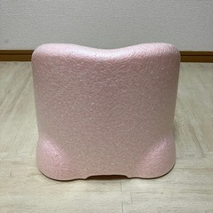 リッチェル　ひんやりしないバスチェアの画像
