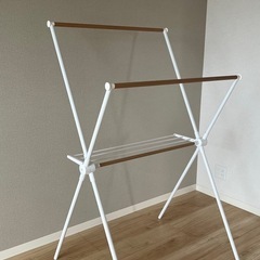 洗濯物干しの画像