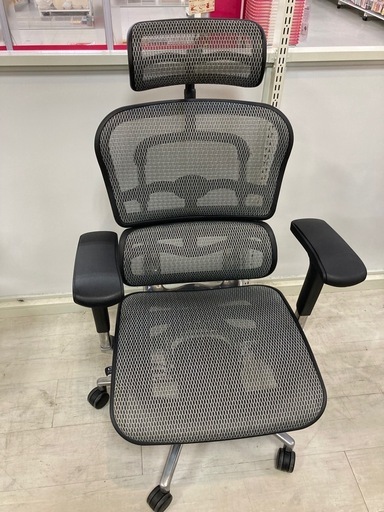 取りに来れる方限定！Ergohuman BASICのワークチェアです！