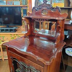 【愛品倶楽部柏店】ミュージックキャビネット 鍵付き イギリス製アンティーク家具 ビクトリアン様式(1900年代前後)の画像