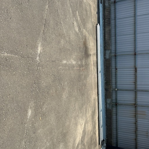 中古単管パイプ t2.4 ６月１１日まで受付