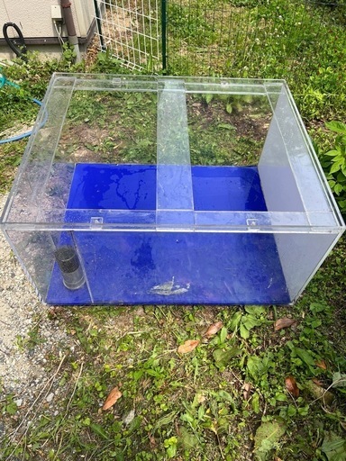 900×750アクリル水槽