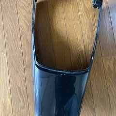 ゼファー400 純正カウルの画像