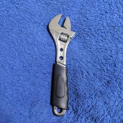 モンキーレンチ🔧