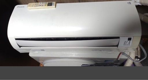 DAIKIN　ATE28USE5-W　17年製