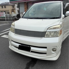 トヨタ ヴォクシー ⠀【車検 令和7年 12月】
