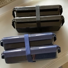 二段型お弁当箱　黒と紺2つセット　850ml 中古品　引き取り限定