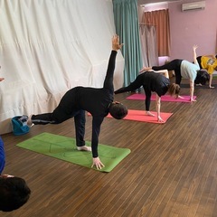 明日6/10 火曜　ヨガ体験会　10:30  1500円