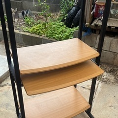 パソコンデスクの画像