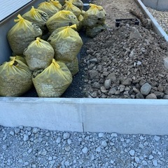 【お取引き中】石、砕石、残土の画像